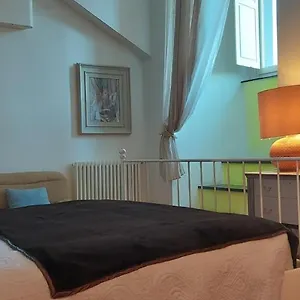 Couette-café Palazzo Oddo, Albenga