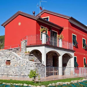 Il Vecchio Noce Brugnato