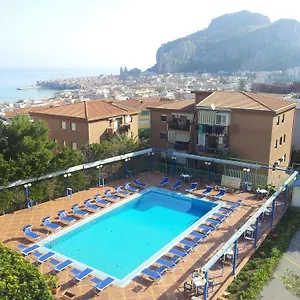 Belvedere 3*, Cefalù Italie