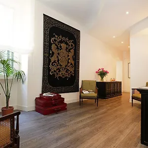residenza-cavour-rome.it-romehotels.com/